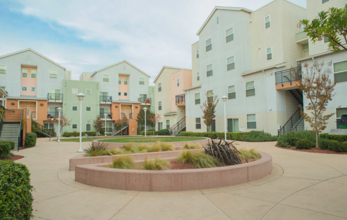 Giant Road Apartments